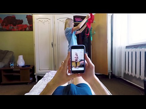 ❤️ A súa irmá fixo correr ao seu irmán xusto antes de que a nai chegase a casa Porno en % gl.desixxxtube.ru %