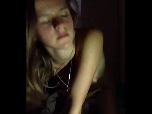 ❤️ Unha rapaza masturbanse e corre Porno en % gl.desixxxtube.ru %