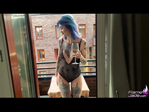 ❤️ Tremenda nena chupando dun trago e fodendo apaixonadamente baixo o ceo aberto Porno en % gl.desixxxtube.ru %